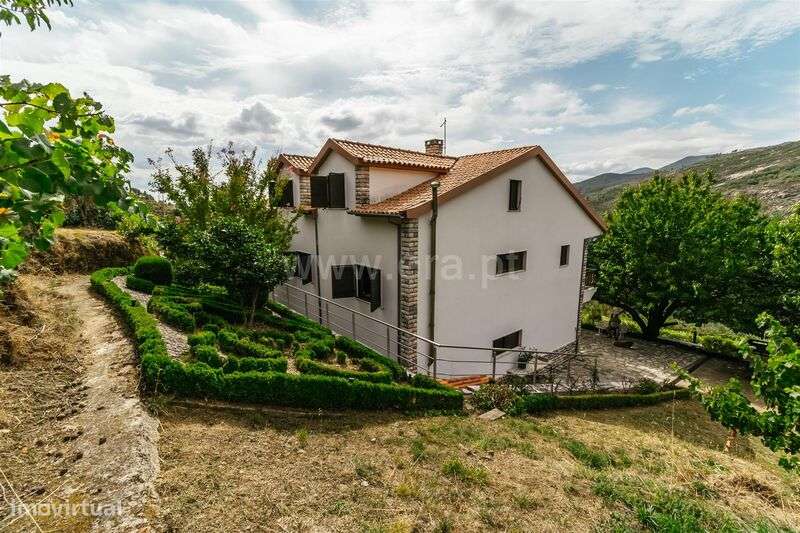 Moradia Isolada T5 / Covilhã, Cortes do Meio - Grande imagem: 5/20