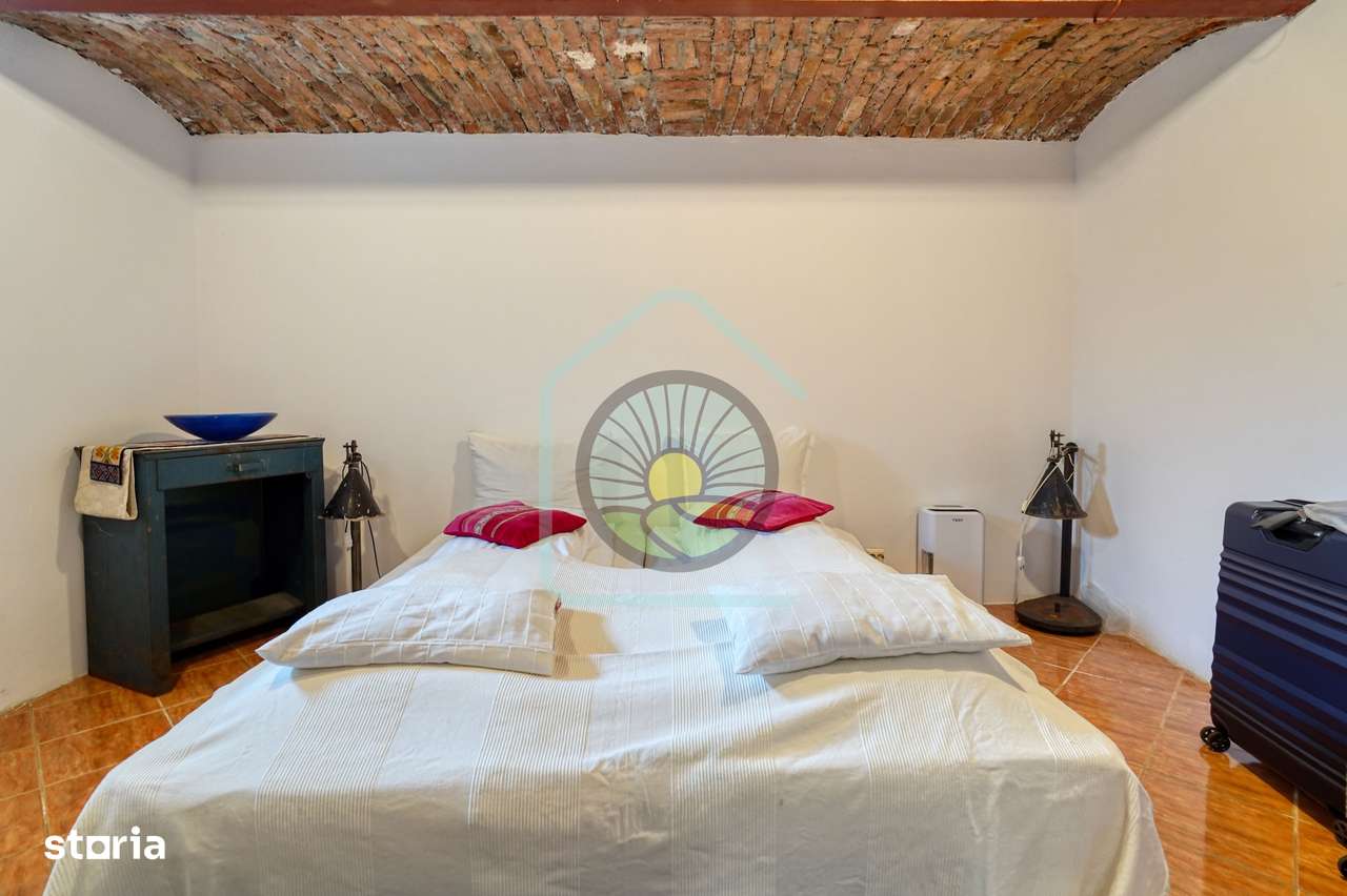 CASA INDIVIDUALA- DEALUL CETATII BRASOV - Imagine principală: 5/20