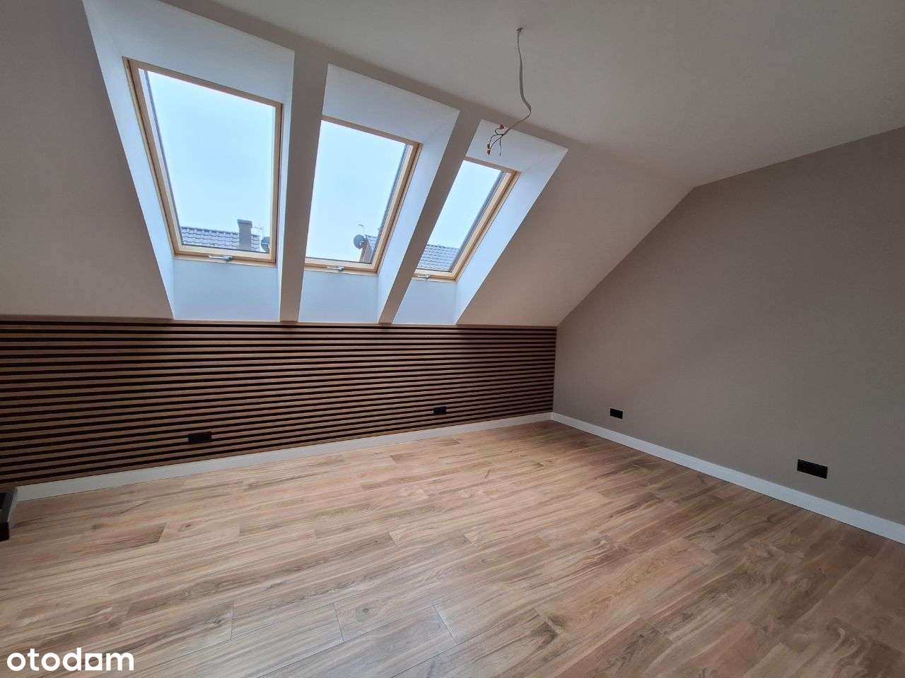 1208-SB ** NOWY luksusowo wykończony dom w RYBNIKU-12