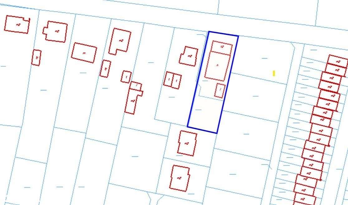 Dwa budynki. Mieszkalny i produkcyjno - magazynowy.-14