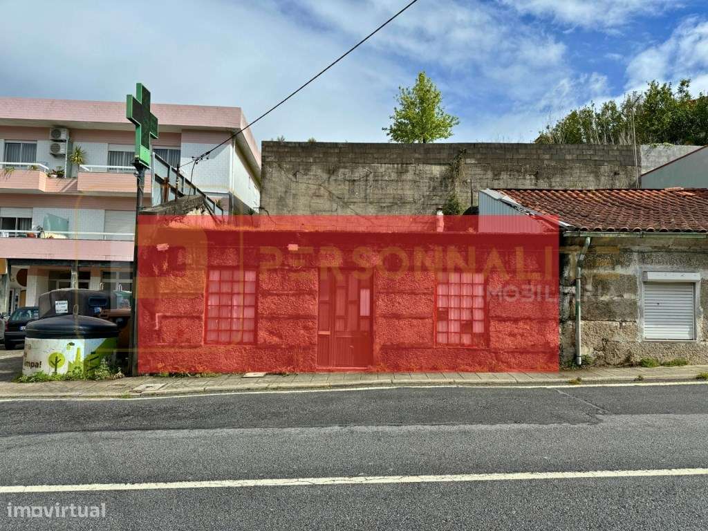 Moradia T2 para restauro - Grande imagem: 4/4