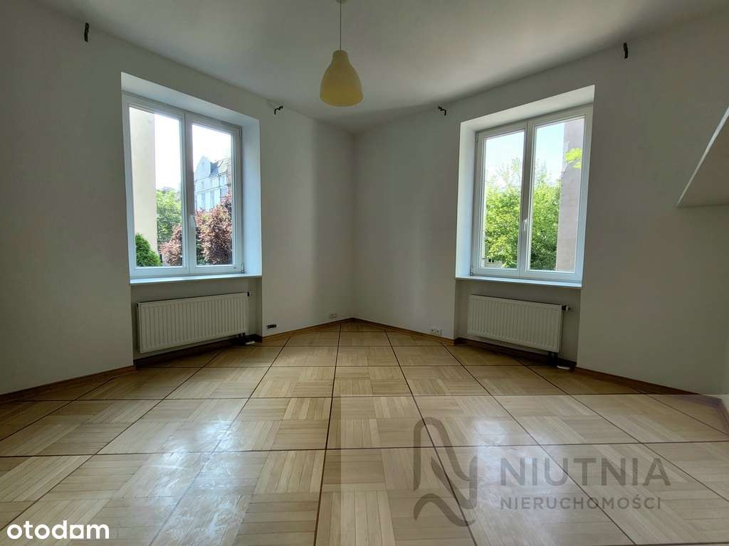 Połączone 2 mieszkania tuż przy parku-10