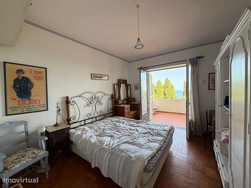 Moradia Exclusiva com Vista de Mar-32