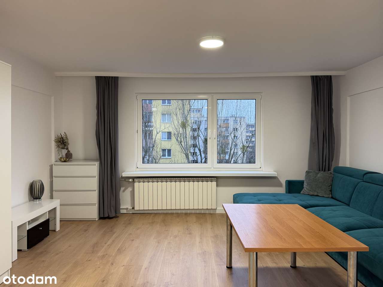 Jasna kawalerka po generalnym remoncie na pograniczu Woli i Śródmieści - Pełny obrazek: 5/14