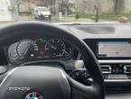 BMW Seria 3 320d xDrive mHEV - 14