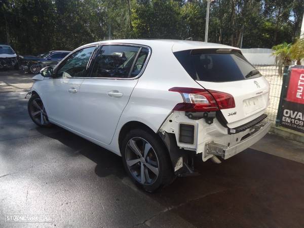 Peugeot 308 de 2015 - 5