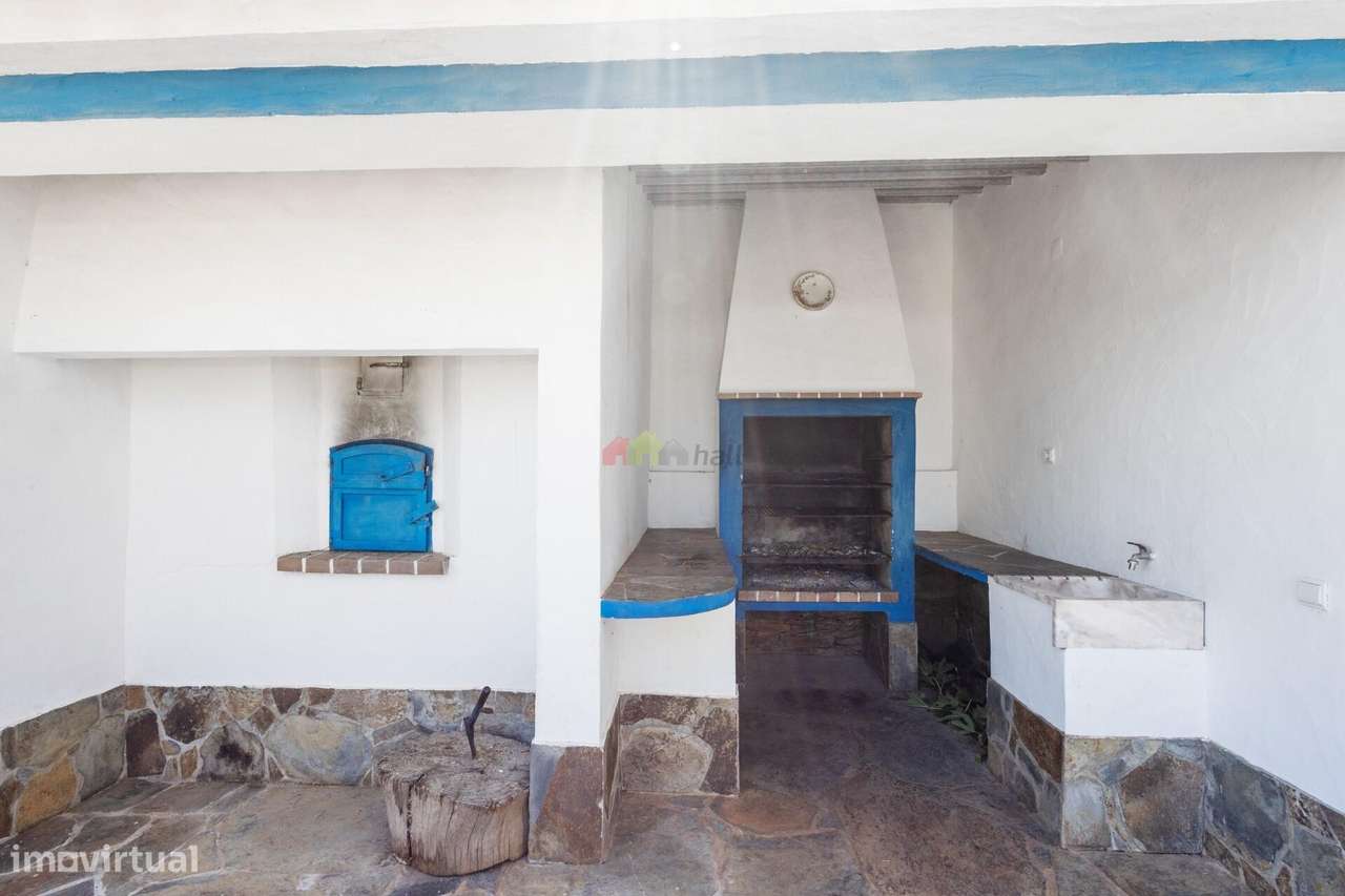 Herdade com 57 ha, habitação e piscina no distrito de Évora - Grande imagem: 5/34