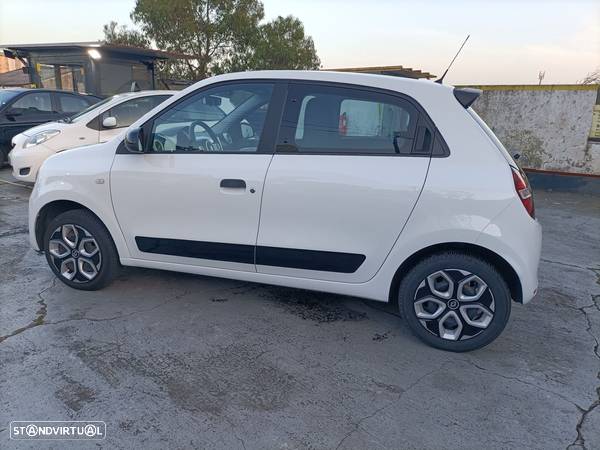 Renault Twingo 0.9 TCe Sport - 25