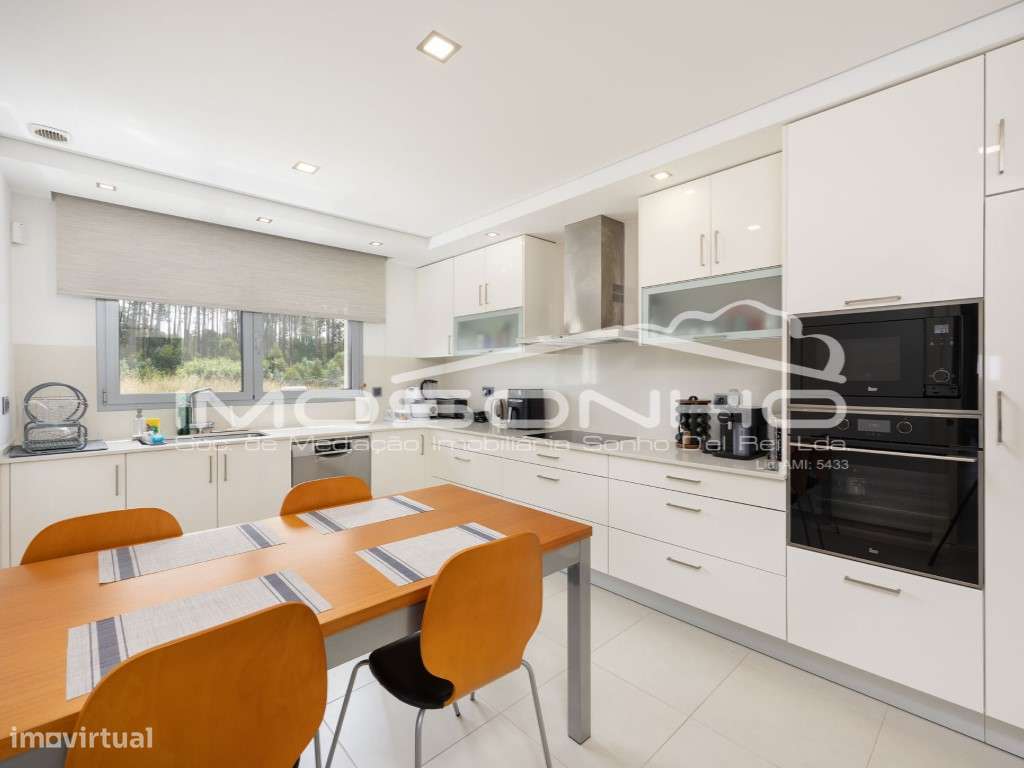 Moradia T4 Individual com Piscina - Grande imagem: 4/40