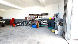Prédio COMERCIAL - Campanário - Ribeira Brava - Grande imagem: 5/21