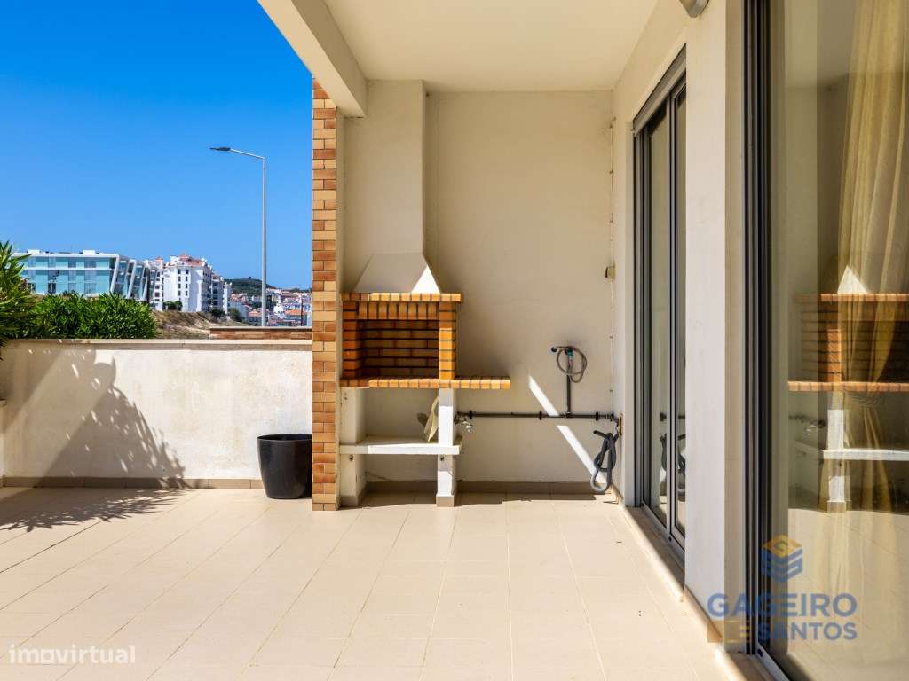 Apartamento T3 a poucos minutos da Baía de São Martinho do Porto-11