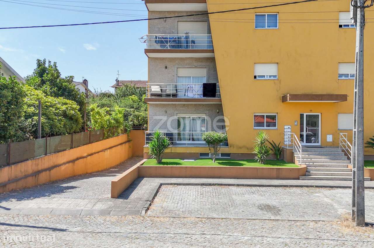 Apartamento T3 com terraço e lugar de garagem-29