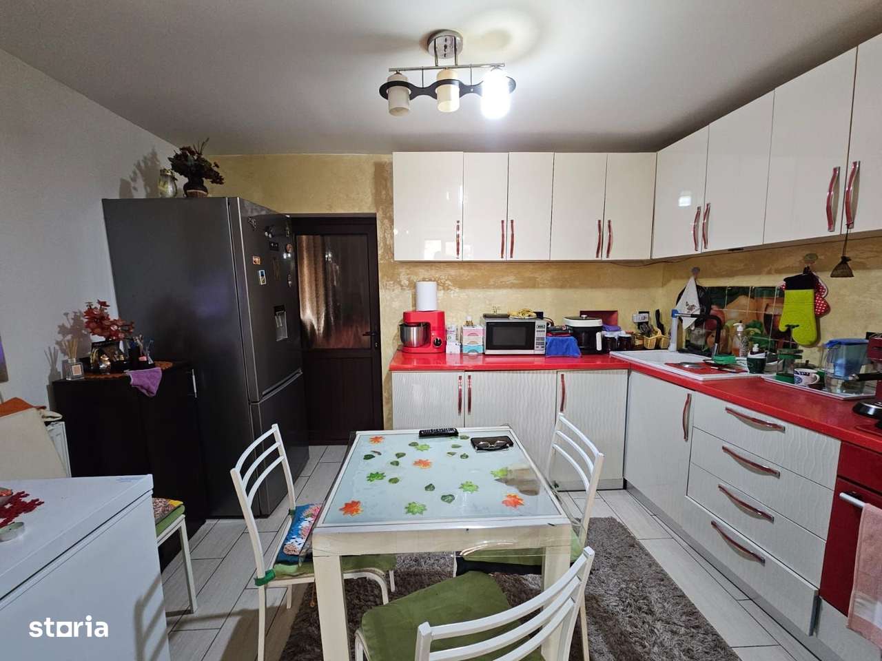 Casă cu 4 camere și curte generoasă în cartierul Coiciu - Imagine principală: 5/9