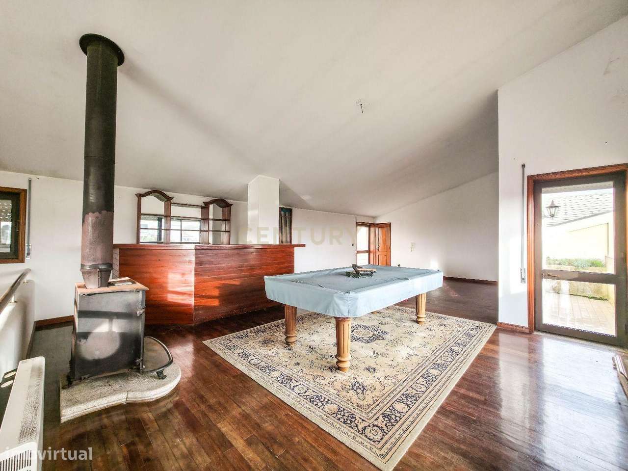 Moradia em Arcozelo — Elegância, Espaço e Proximidade ao Mar-25