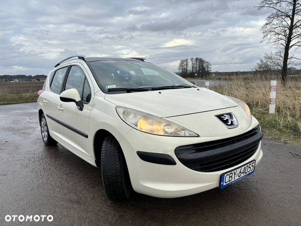 Peugeot 207 - 2