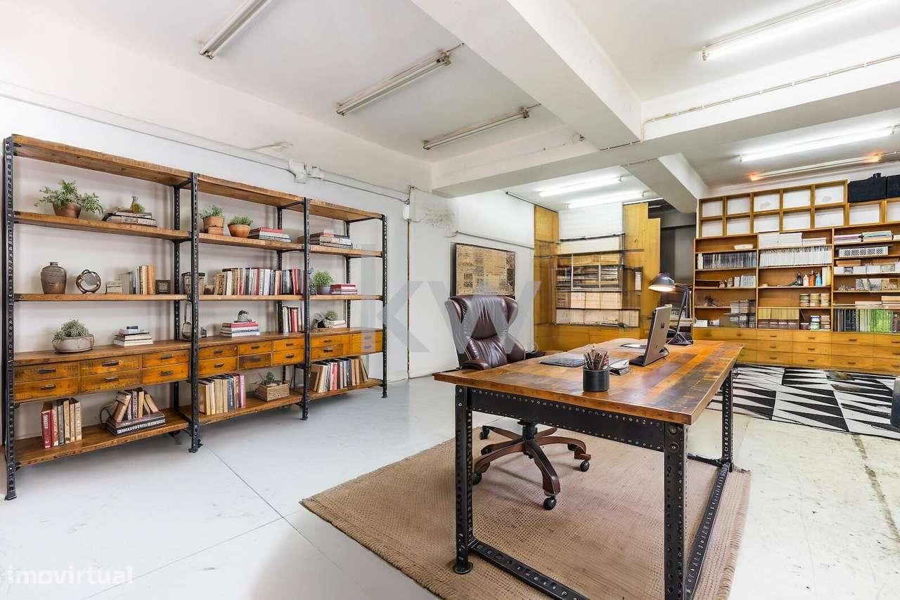 Estúdio/Atelier em Open Space com 92m2 e Estacionamento - Grande imagem: 3/15