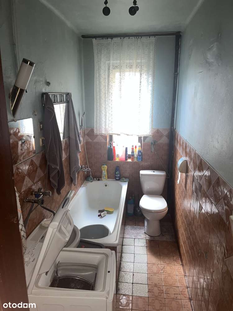 Dom wolnostojący , duża działka-8