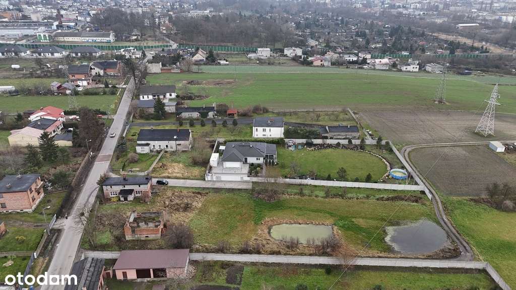 Atrakcyjne położona działka, wszystkie media. - Pełny obrazek: 3/5