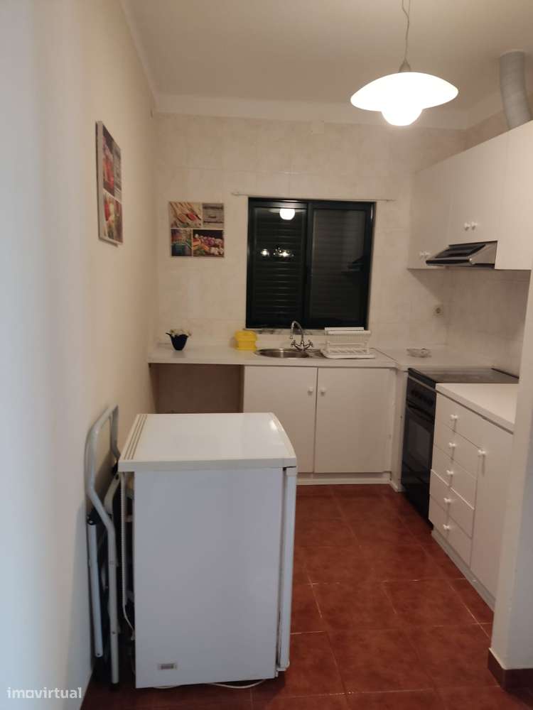 T 3 - Duplex 2 pisos - Remodelado – Carregado - Alenquer - Grande imagem: 4/13