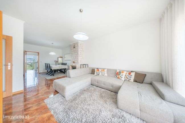 Moradia, 169 m², Oliveira (Santa Maria)-10