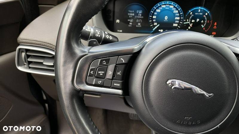 Jaguar F-Pace 2.0 i4D AWD Portfolio - 16