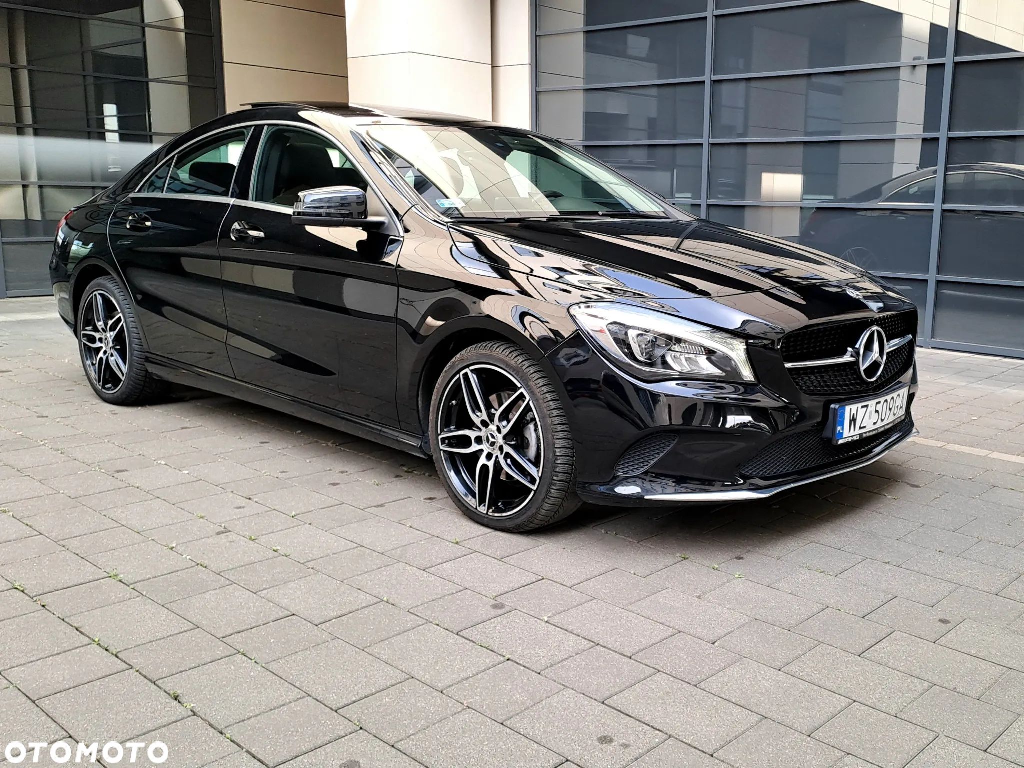 Mercedes-Benz CLA 220 4-Matic - 1