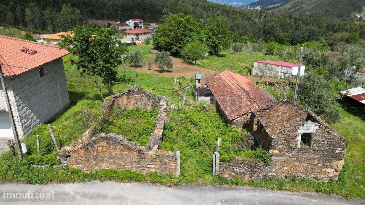Moradia Rústica / Castelo de Paiva, Santa Maria de Sardoura - Grande imagem: 3/8