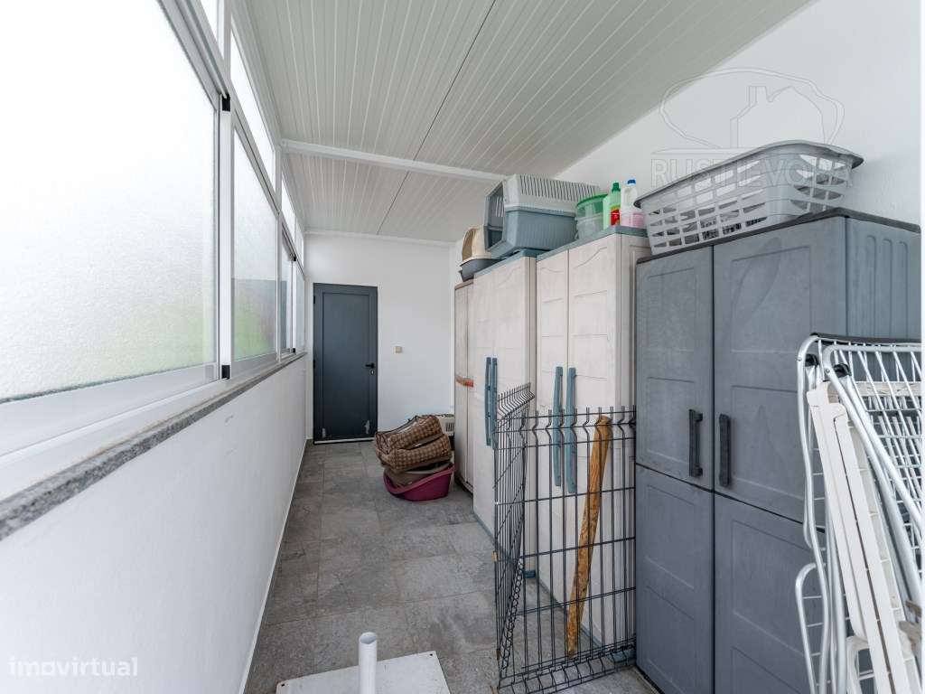 Moradia T3 com quintal e garagem | Bairro de Almeirim em Évora-23