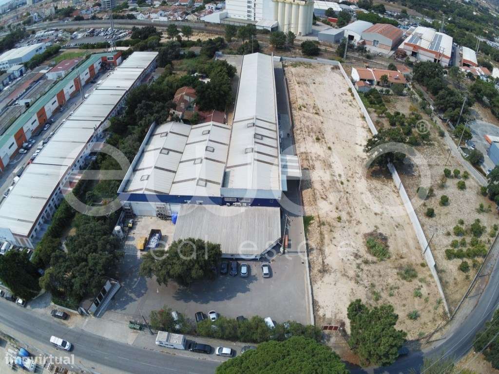 Terreno Industrial para venda em Setúbal-3