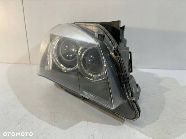 BMW X1 E84 Lampa przednia Xenon R - 13875 - 2