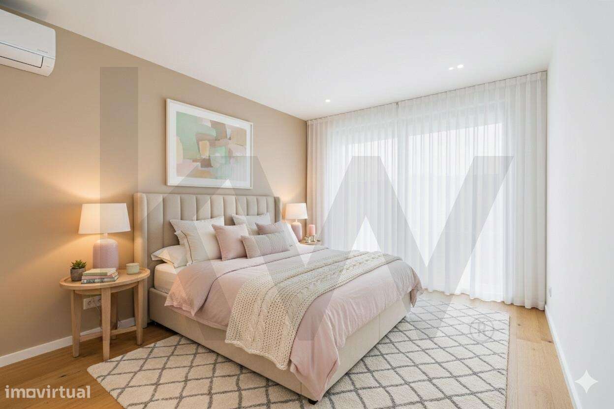 Apartamento T2 com varanda e garagem na Seca do Bacalhau, em Vila Nova - Grande imagem: 5/28