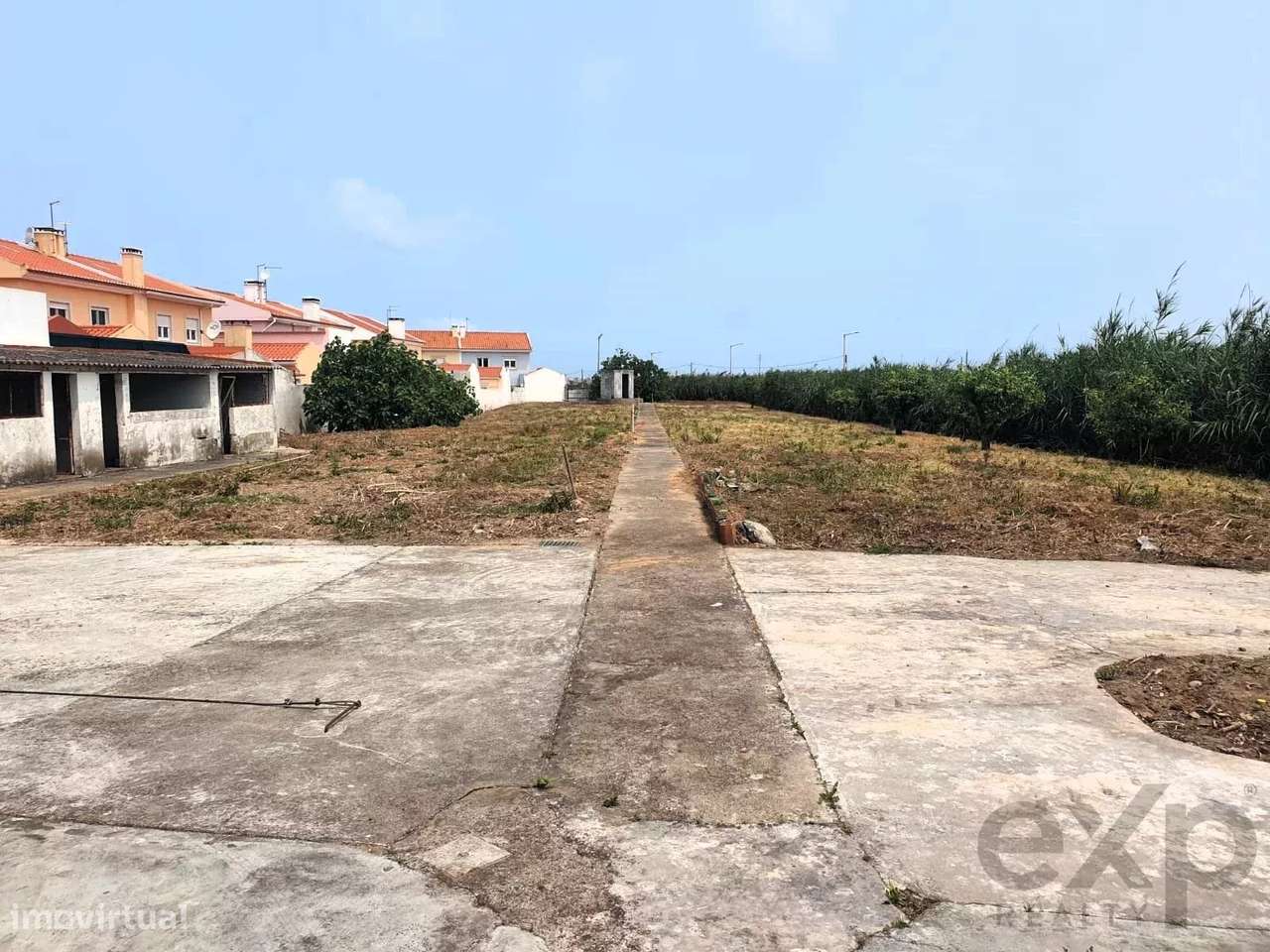 Moradia/Quinta Isolada com Terreno de 3400m2 a 5 min. da praia - Penic - Grande imagem: 2/21