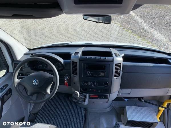 Volkswagen Crafter - 24 Miejsca - 15