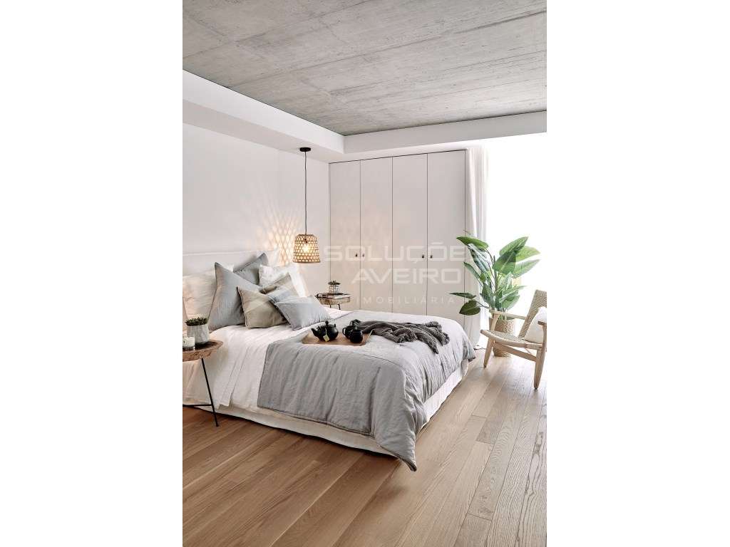 Fantástico T3 Duplex Novo de Luxo na Praia da Barra!-8