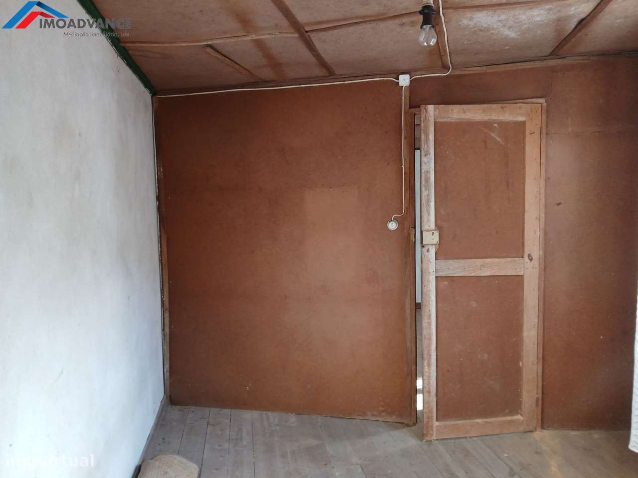 Casa Típica de Aldeia Portuguesa-12