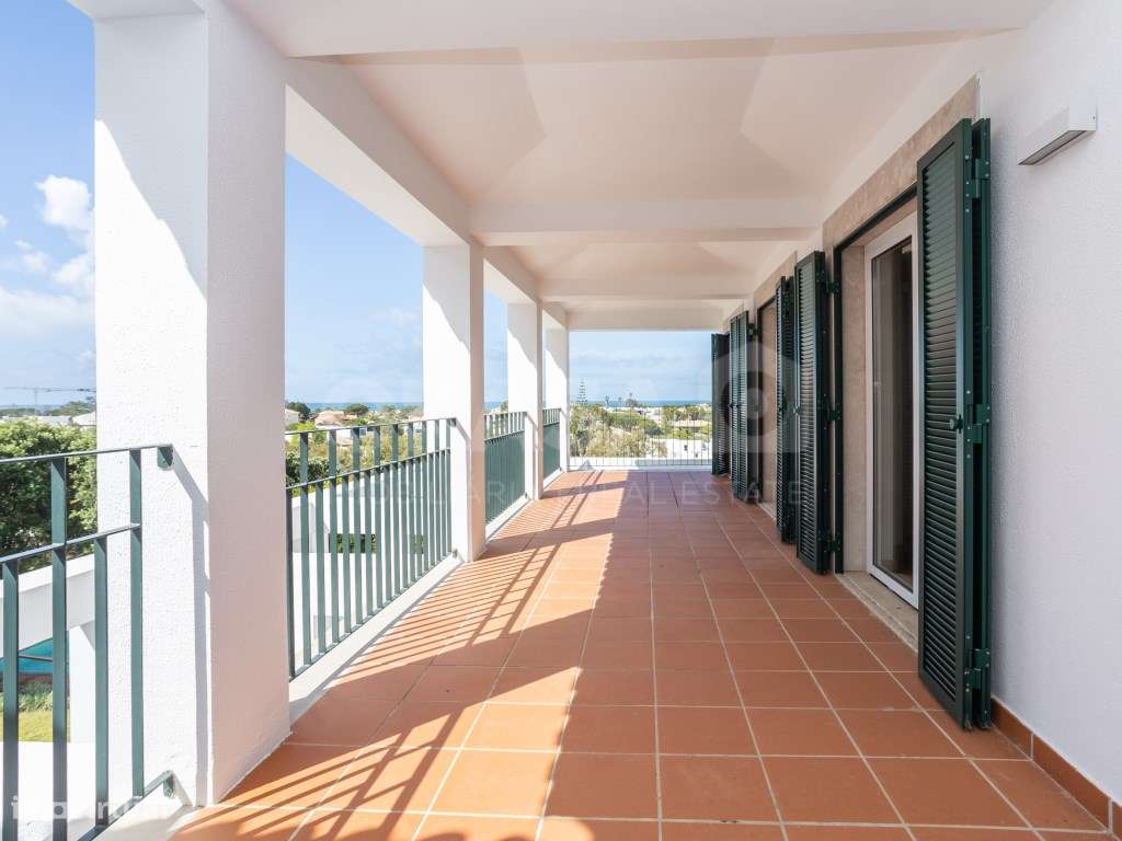 Moradia T4, Soltroia, Carvalhal-25