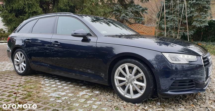 Audi A4 2.0 TDI S tronic - 1