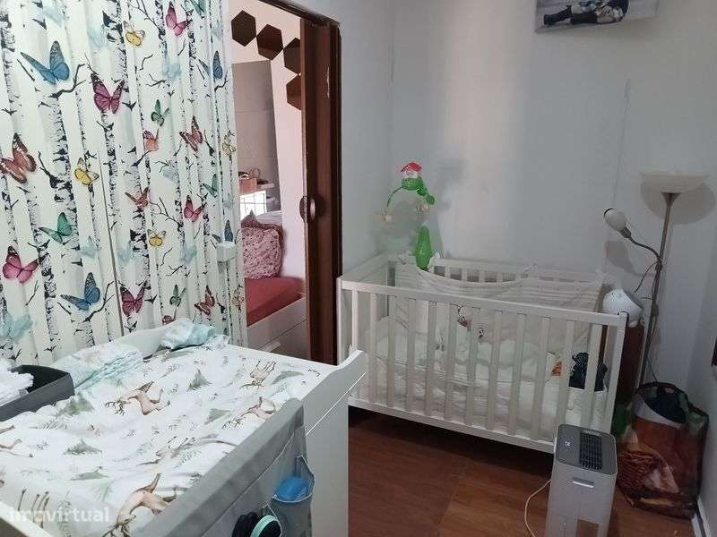 Apartamento T1+1 - Grande imagem: 5/12