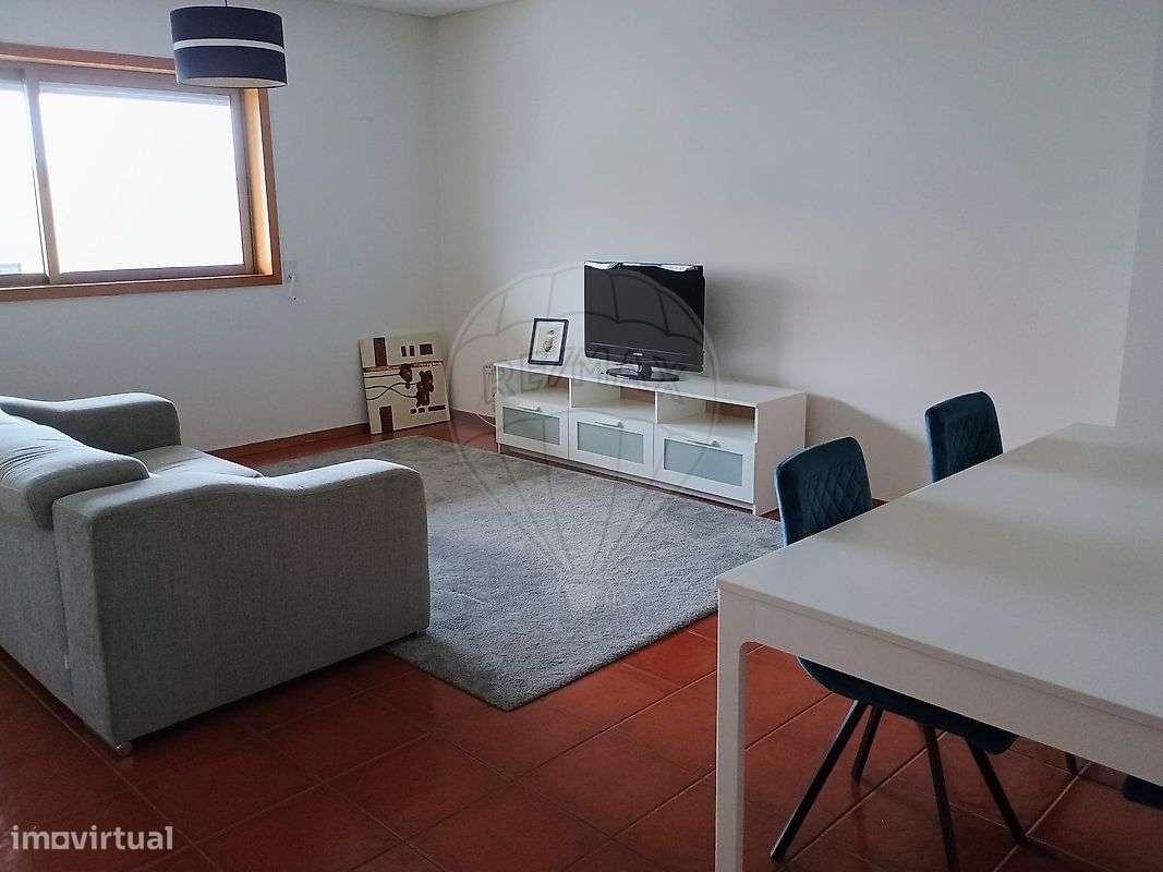 Apartamento T2 para arrendamento - Grande imagem: 5/12