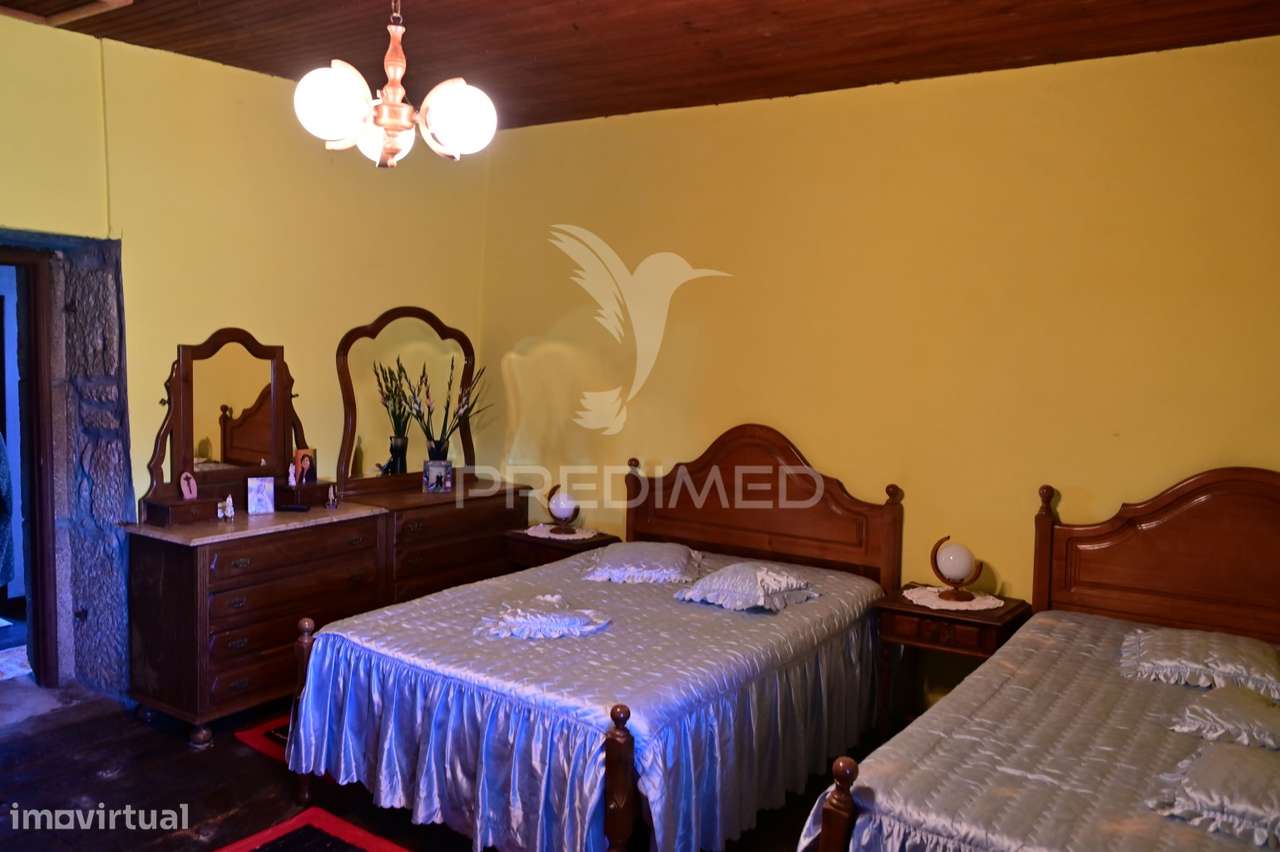 Casa Rústica com 5 Quartos – Ideal para Turismo Rural - Grande imagem: 2/10