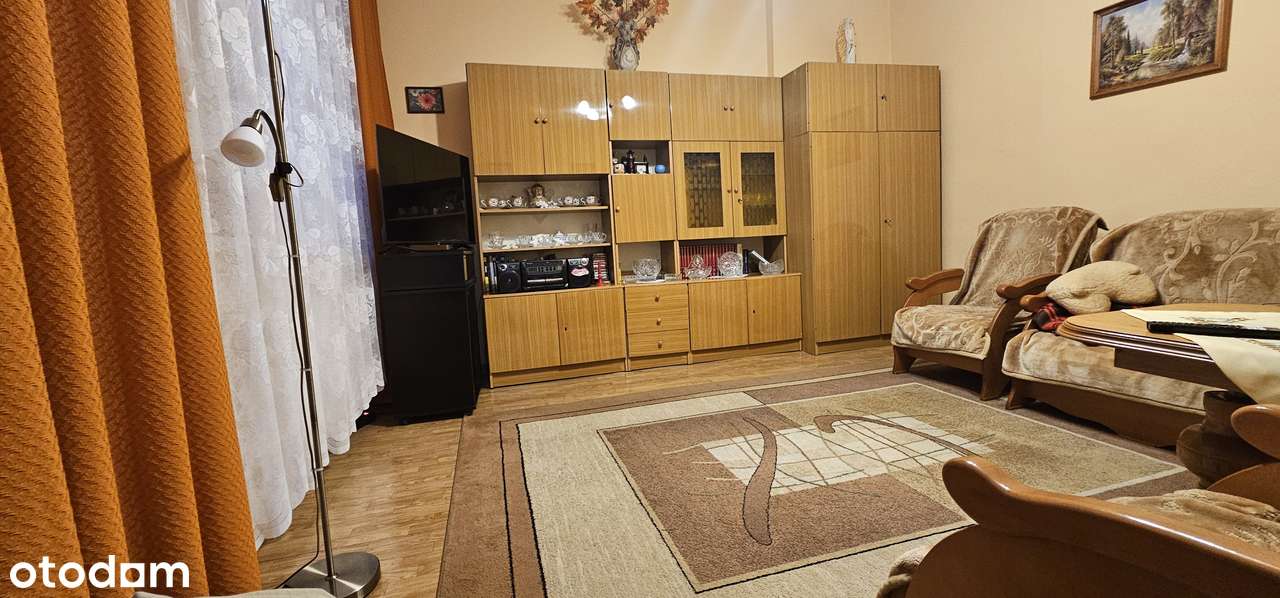 *Parter, dwa pokoje w klimatycznej kamienicy* Zapraszam-1