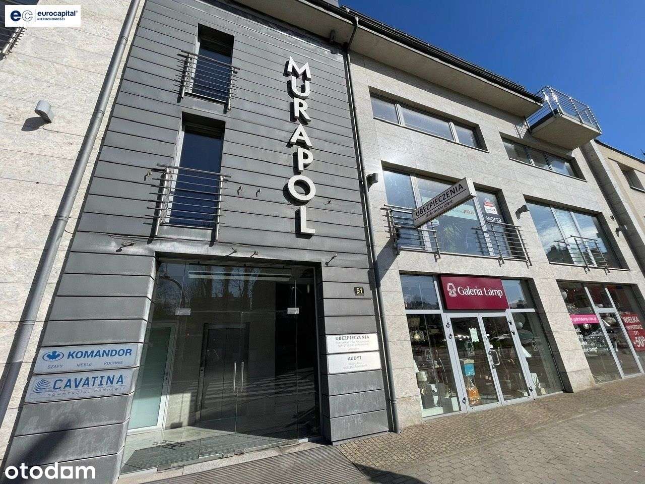 Budynek biurowo-usługowy z windą i parkingiem-4