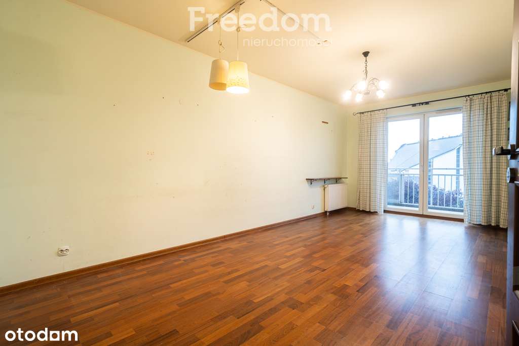 Przestronne mieszkanie w świetnej lokalizacji. - Pełny obrazek: 4/10