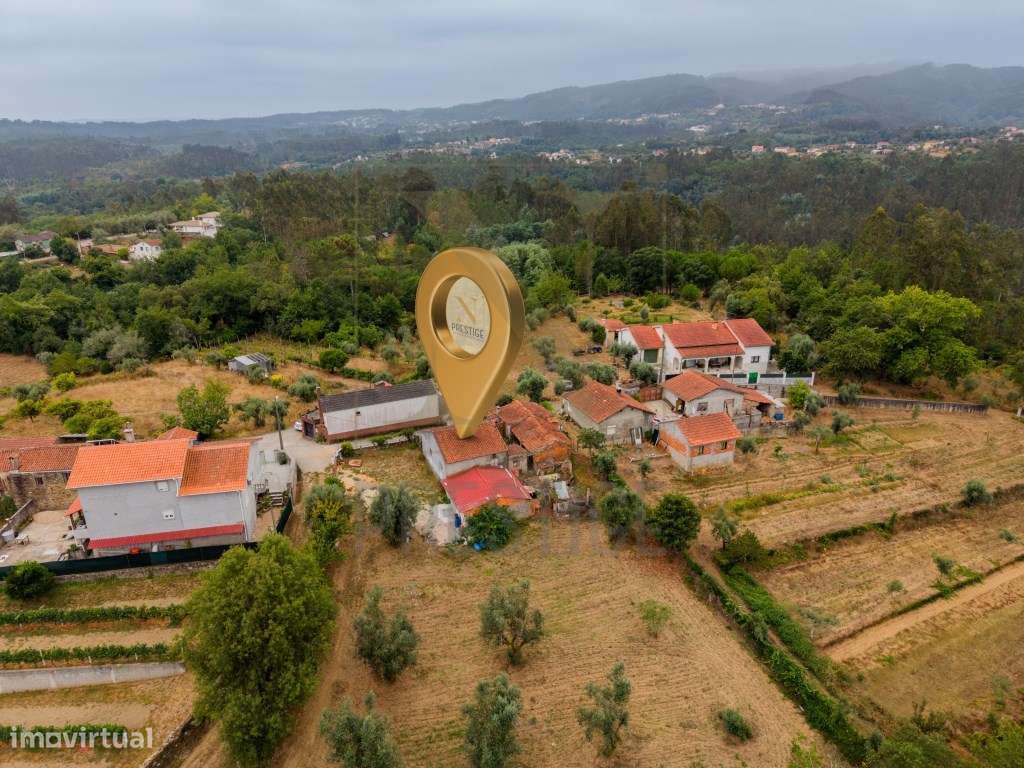 Moradia T3 em Vila Nova de Poiares-32