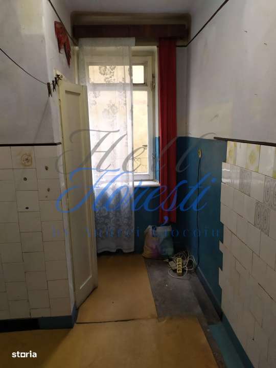 Apartament cu 2 camere, in zona Semicentrala - Imagine principală: 4/5