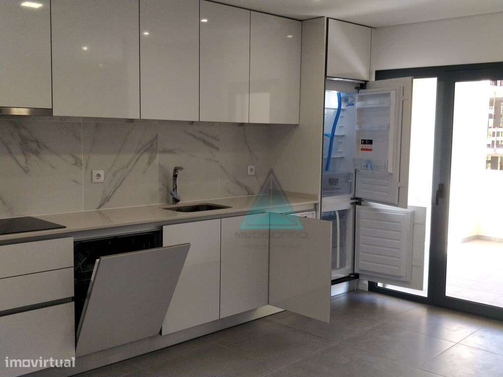 Apartamento T3 (duplex) novo em construção - Quinta da Fábrica - Va... - Grande imagem: 4/12