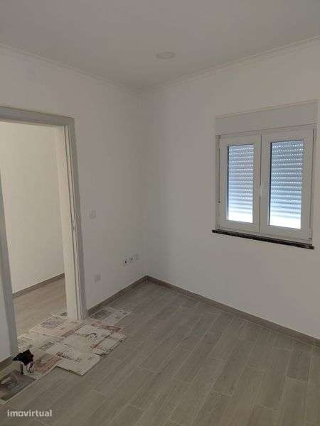 Moradia T3+1 totalmente remodelada - Grande imagem: 5/7