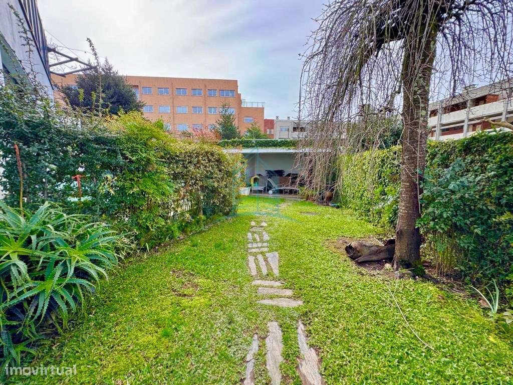 Moradia T4 com Piscina na cobertura-53