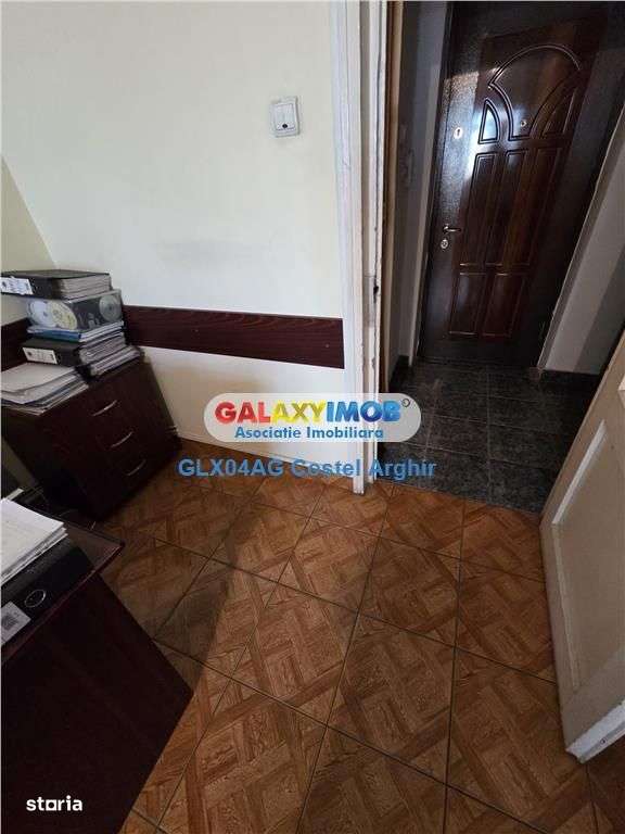 Vindem garsoniera in zona centrala Republicii cu Maior Sontu - Imagine principală: 5/11