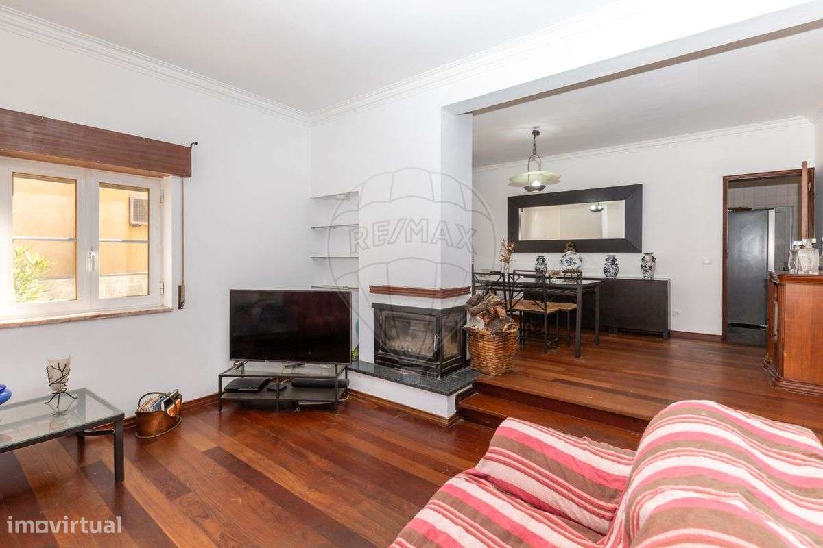 Moradia T4 para venda-11